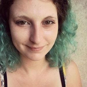 Meet your Posher, Victoria